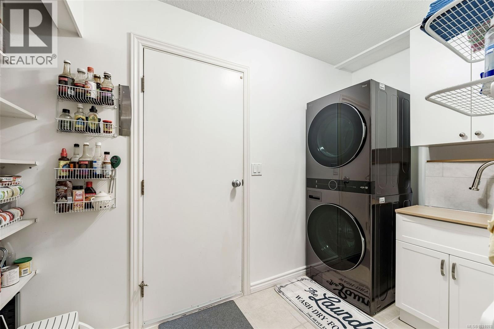 1298 Sunrise Dr, Parksville