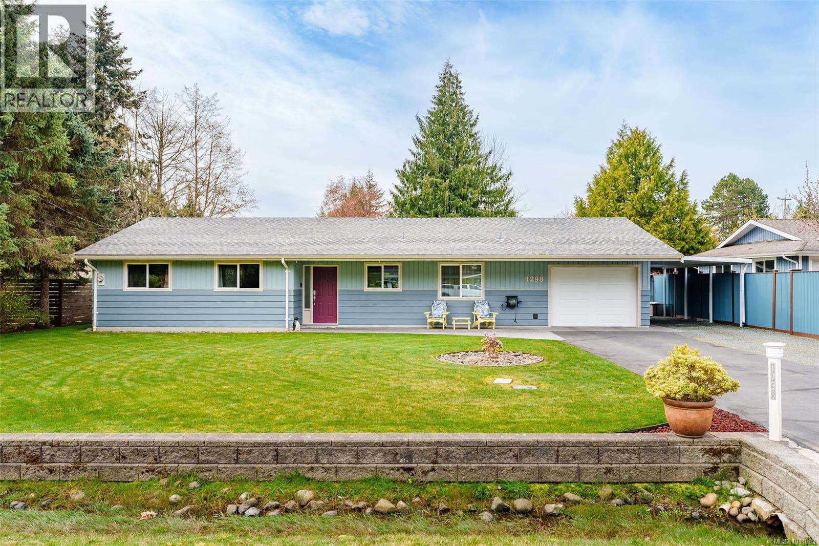 1298 Sunrise Dr, Parksville