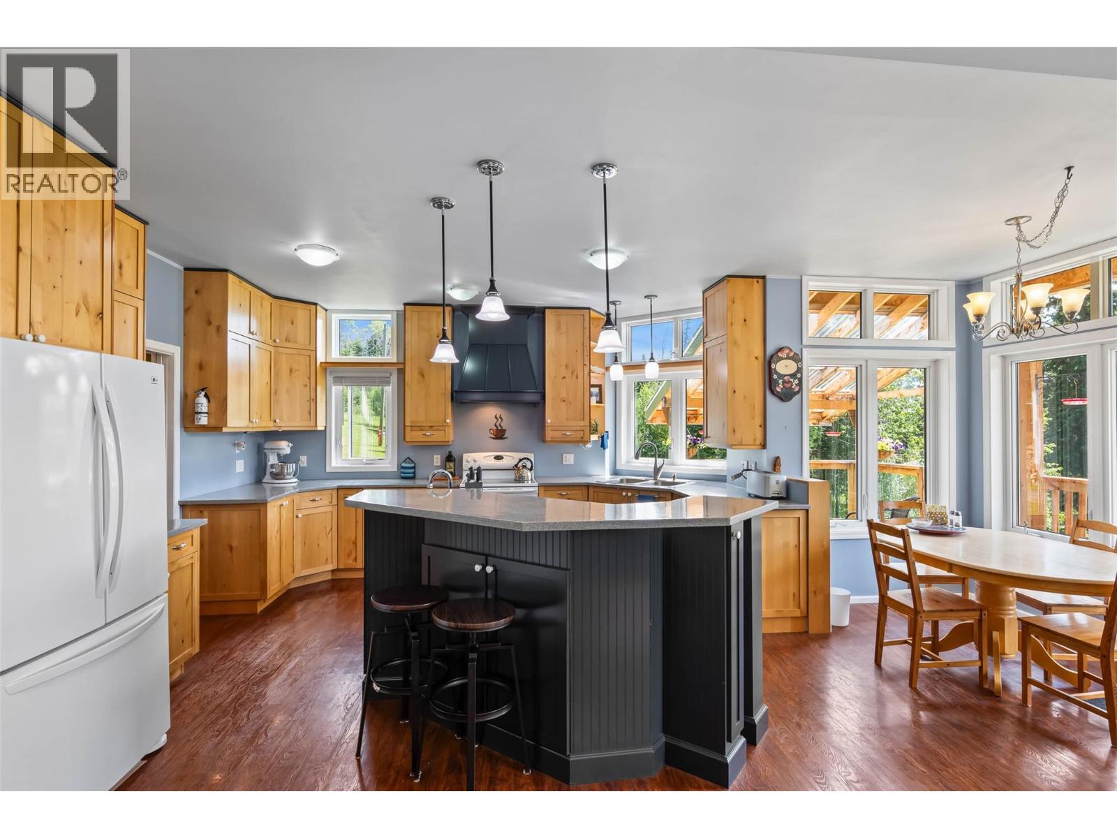 10325 FINLAY ROAD - 12