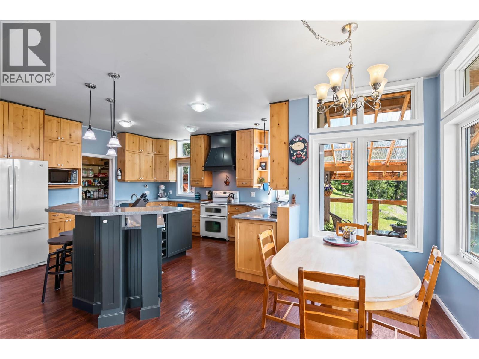 10325 FINLAY Road - 14