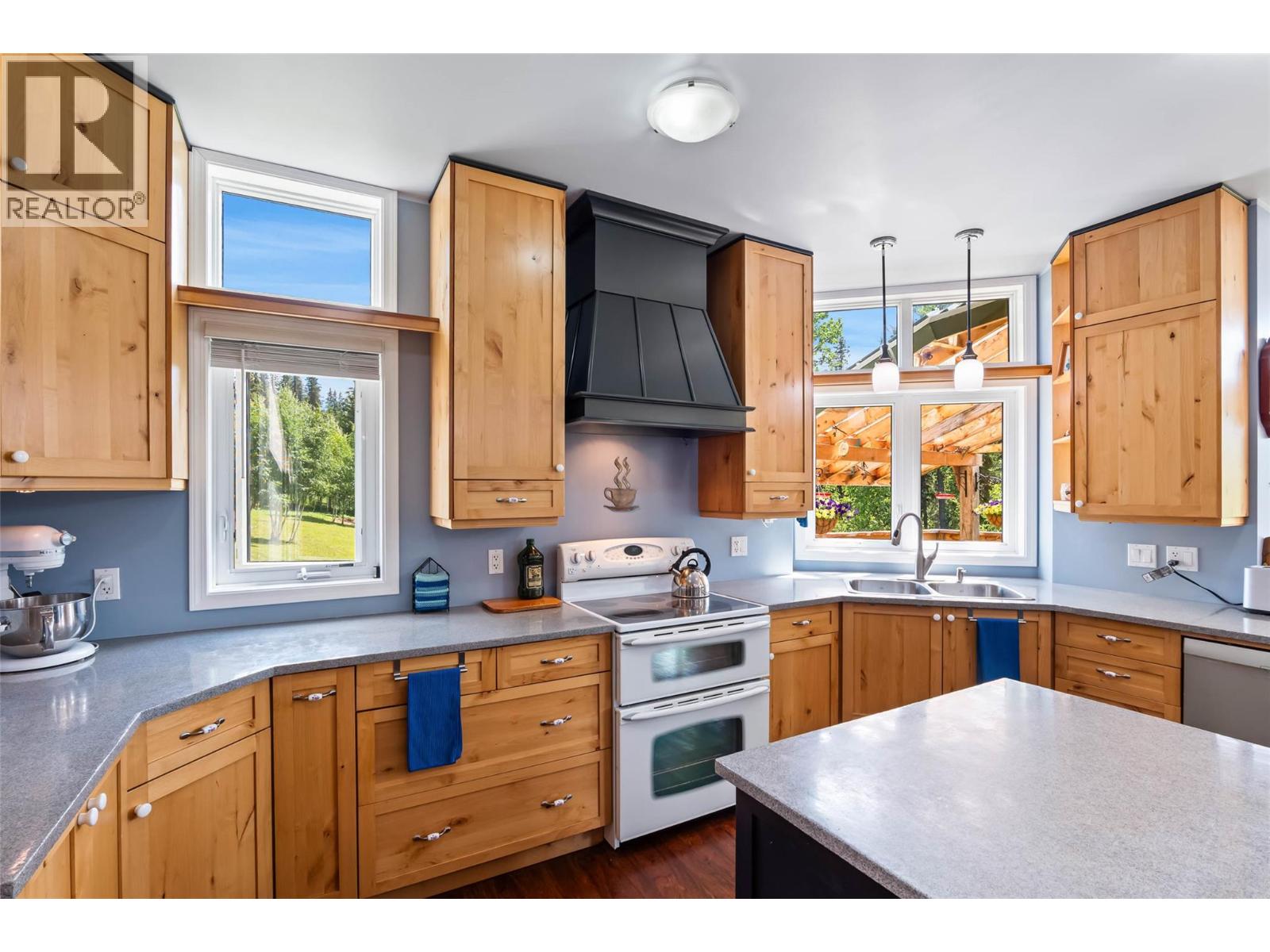 10325 FINLAY ROAD - 16