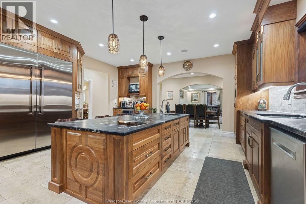 3740 DONATO DRIVE - 10