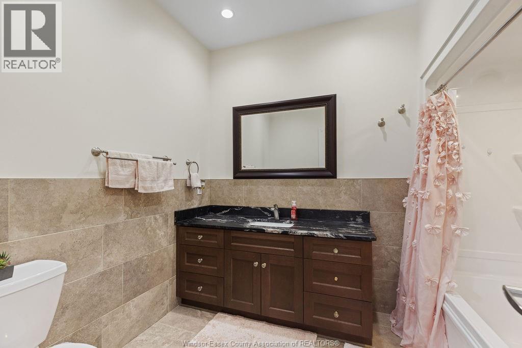 3740 DONATO DRIVE - 28