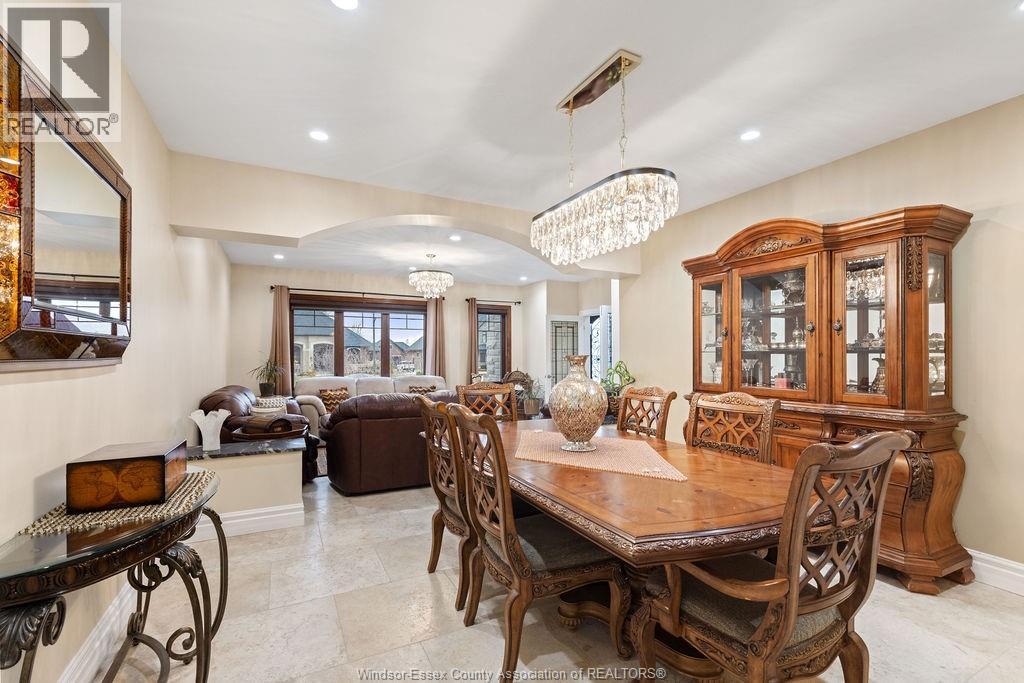 3740 DONATO DRIVE - 7