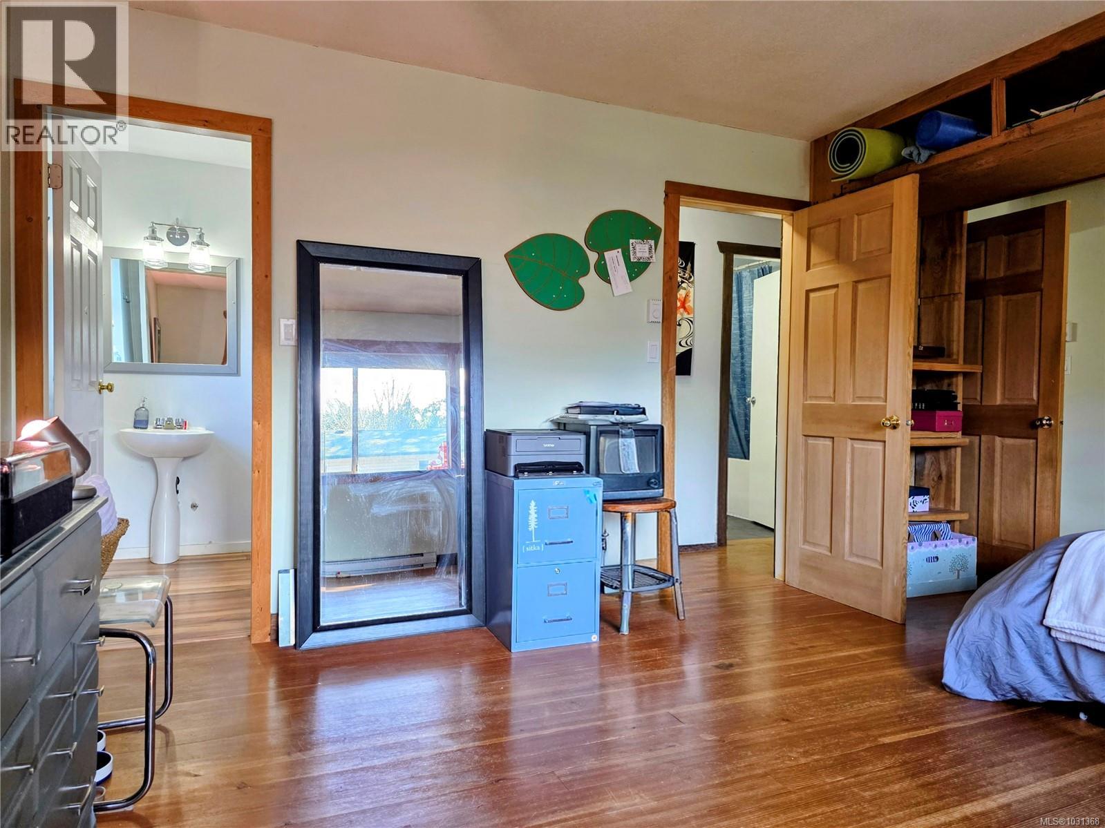 236 Grants Lake Rd - 14