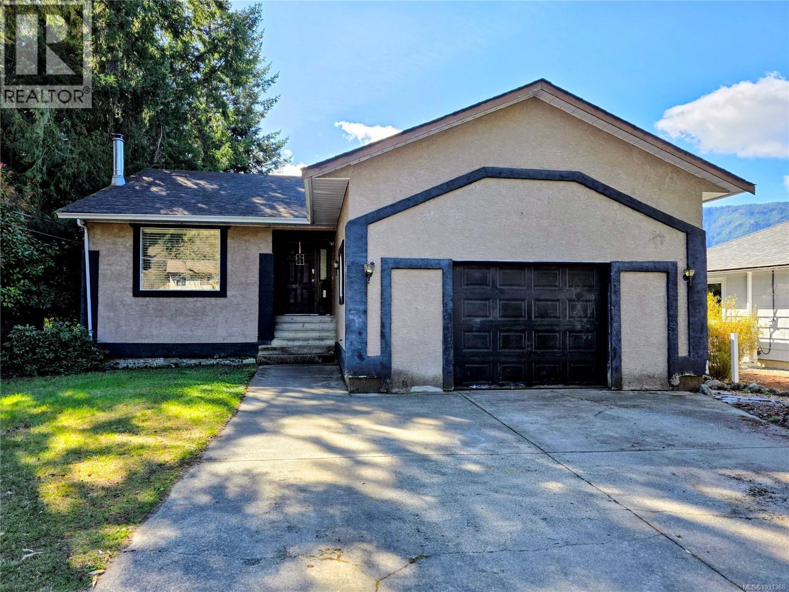 236 Grants Lake Rd - 1