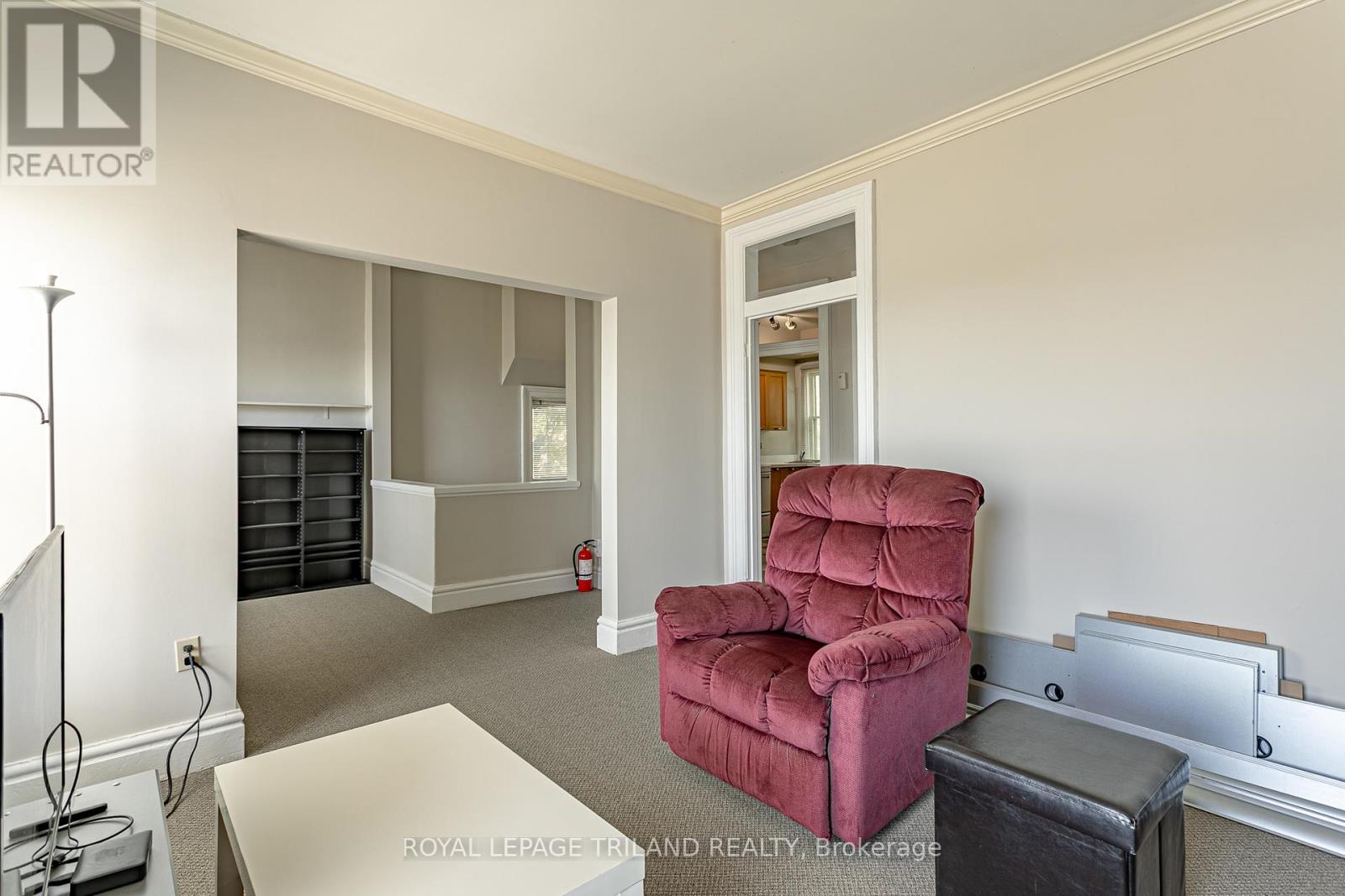 848 DUNDAS STREET E Property Photo