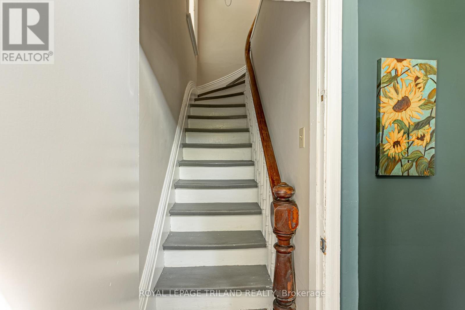 848 DUNDAS STREET E Property Photo