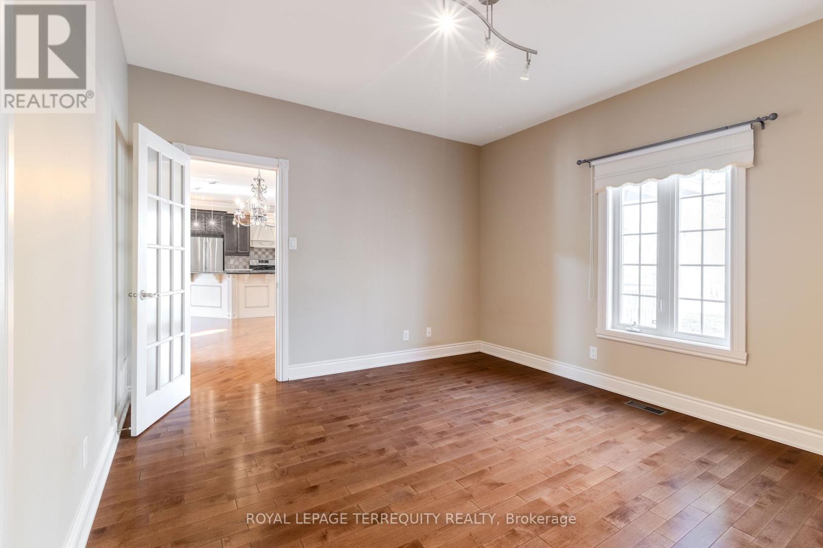 591 DU PARC ROAD - 12