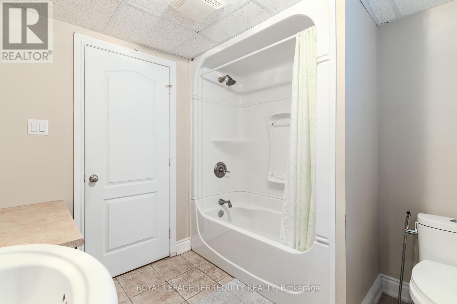 591 DU PARC ROAD - 20