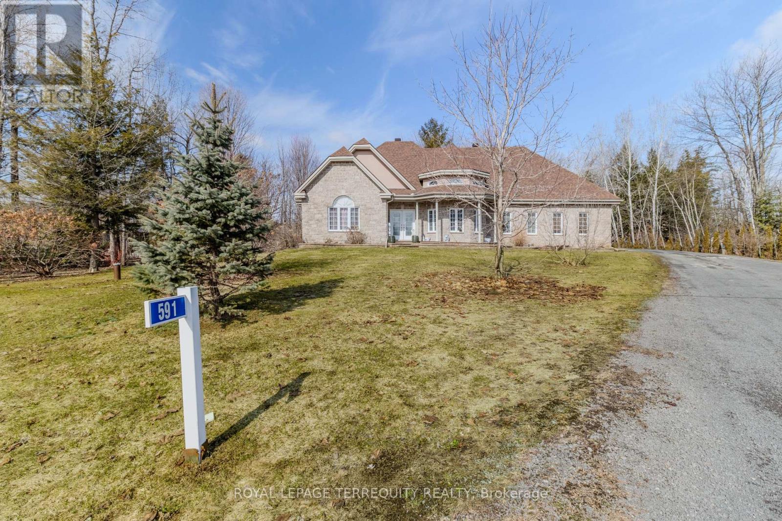 591 DU PARC ROAD - 32