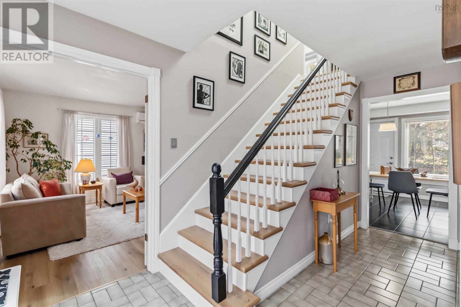 Property 6 of 47 of 198 Cresthaven Drive