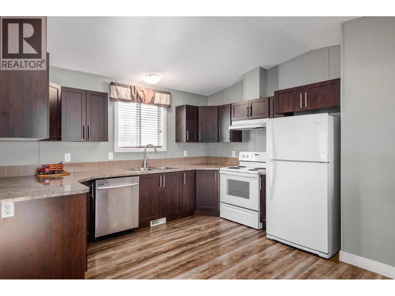 62 610 Katherine Road, Kelowna