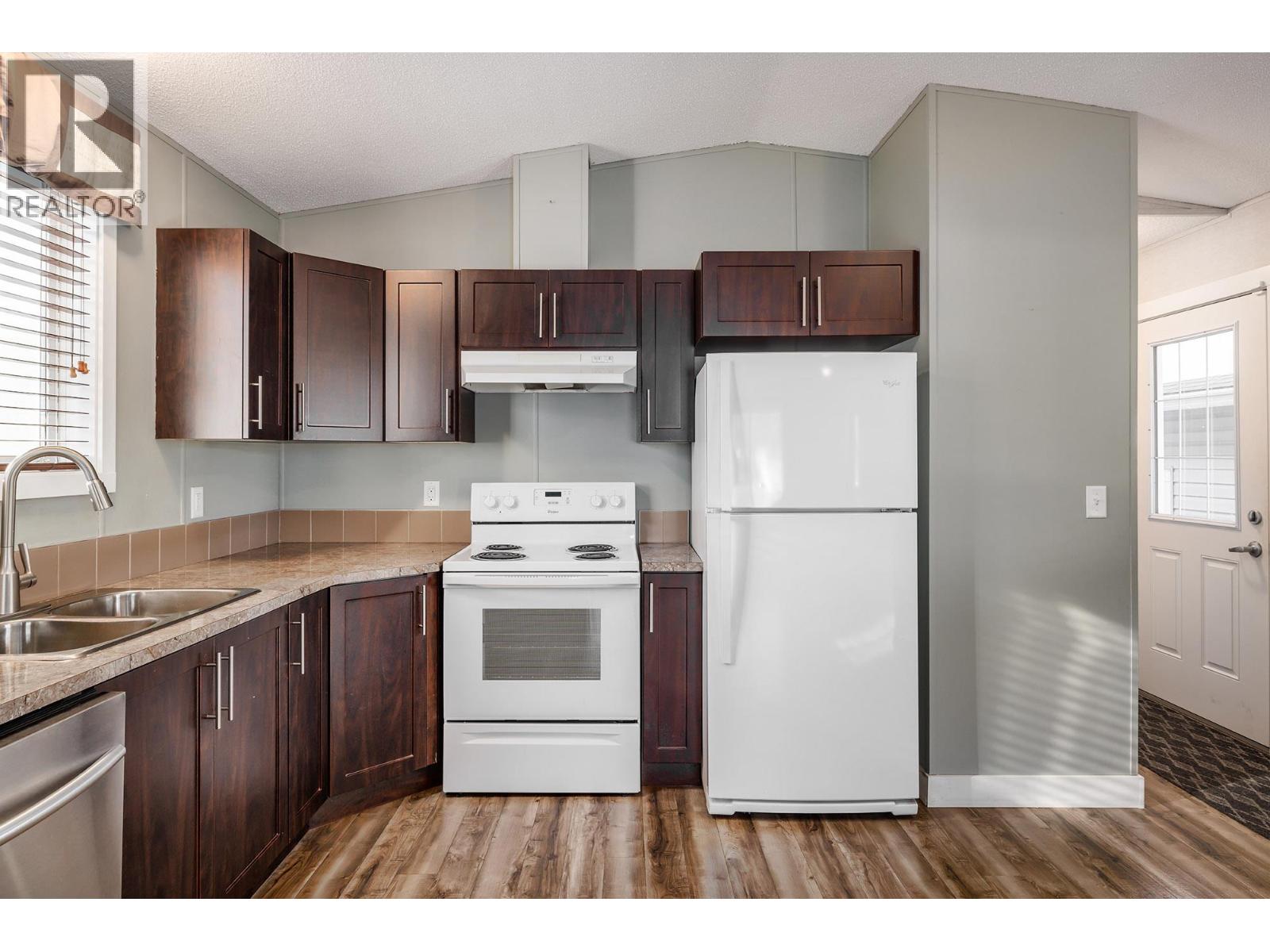 62 610 Katherine Road, Kelowna