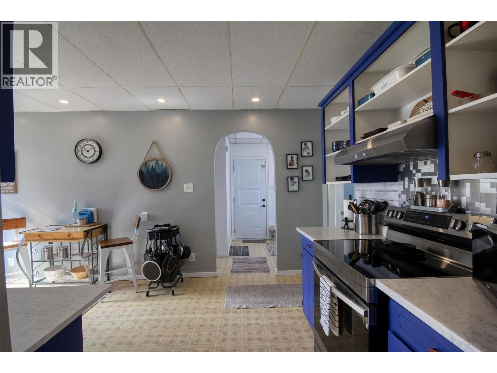 225 16 Avenue S, Cranbrook