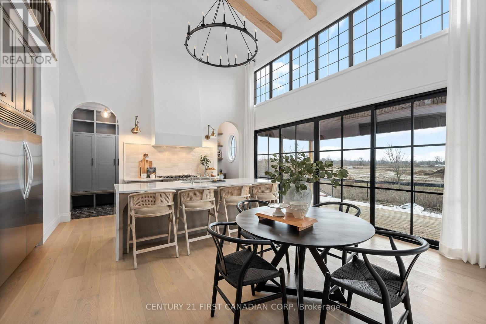 862 WHITE PINE STREET - 2