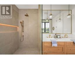 Bathroom - 863 White Pine Street, London North, ON N6G3X9 Photo 11