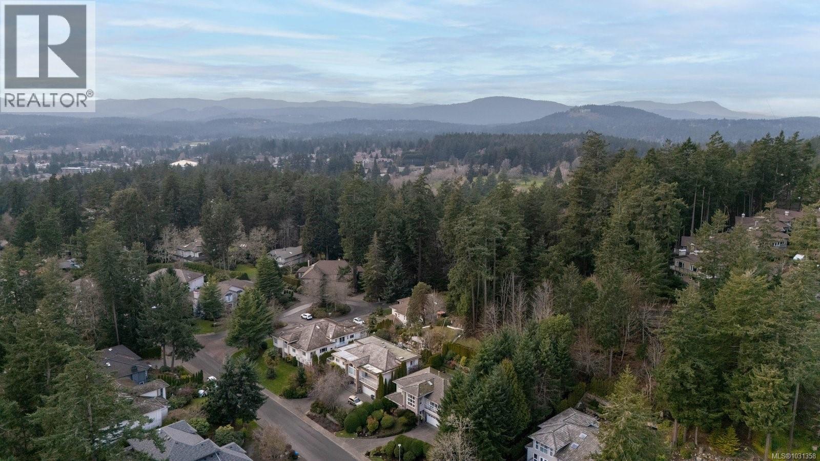 4652 BOULDERWOOD DR - 56