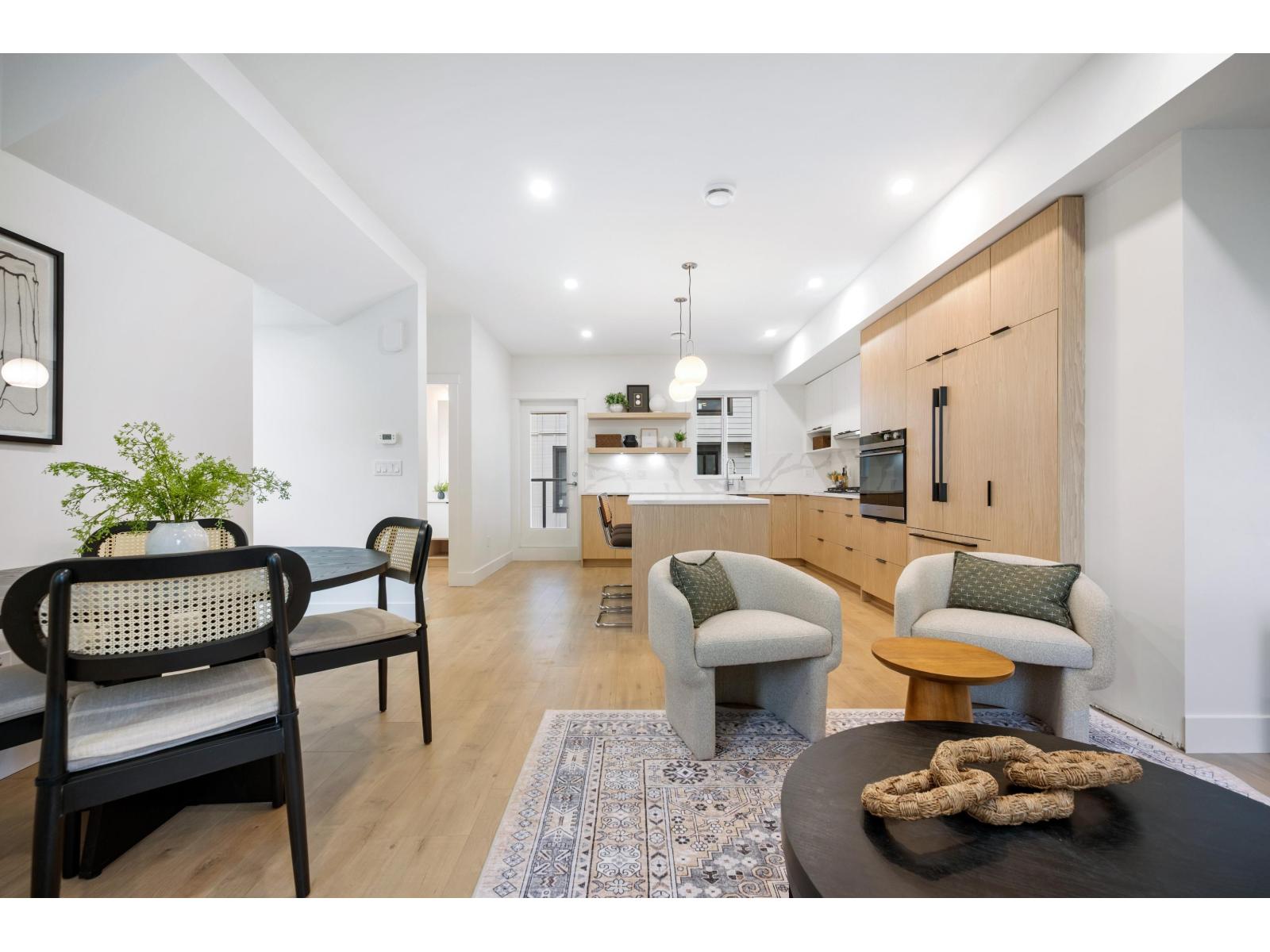 6 5993 143 STREET, Surrey