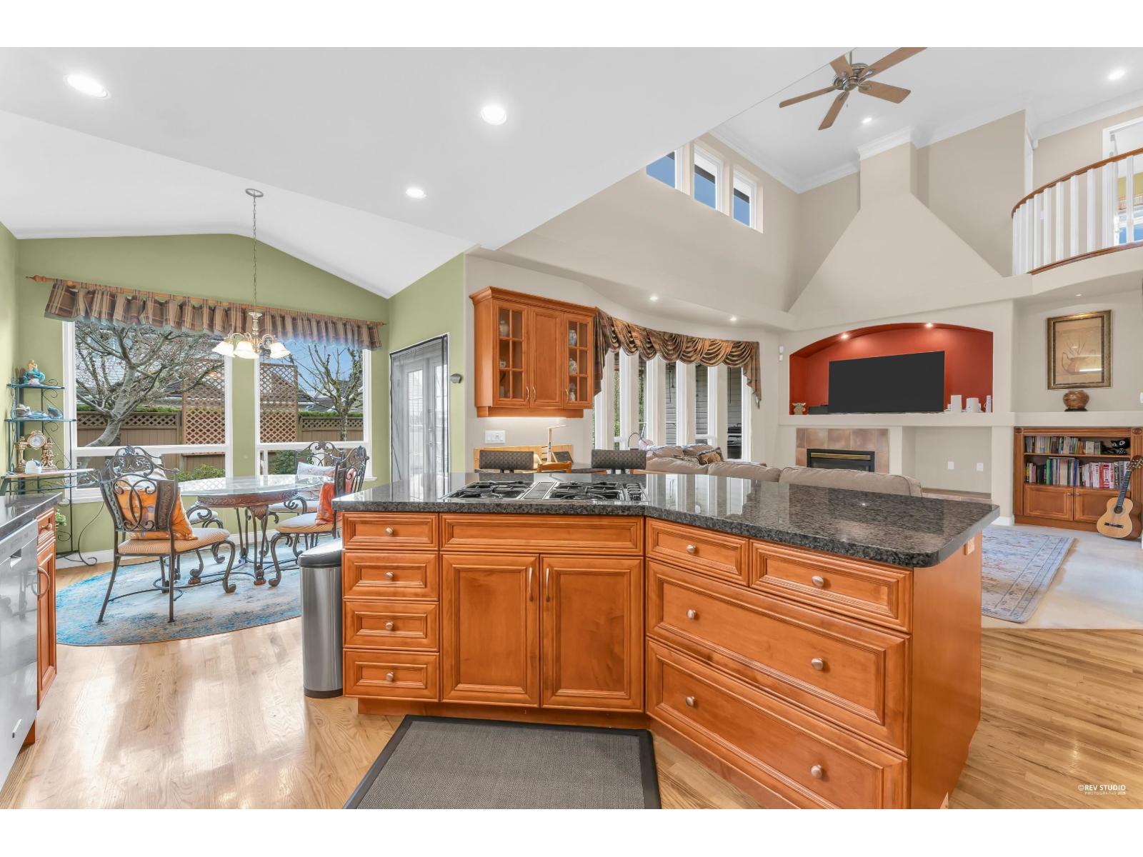 21048 86A AVENUE, Langley