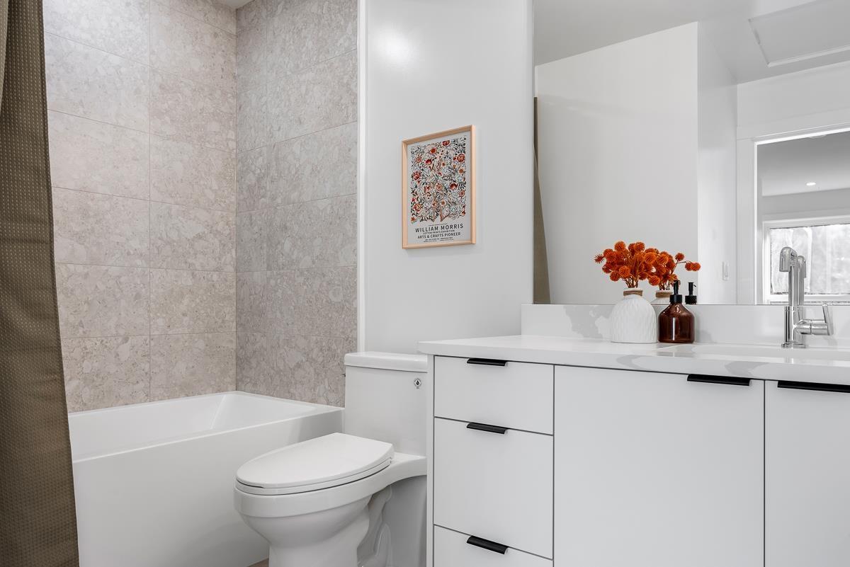 13 5993 143 STREET, Surrey