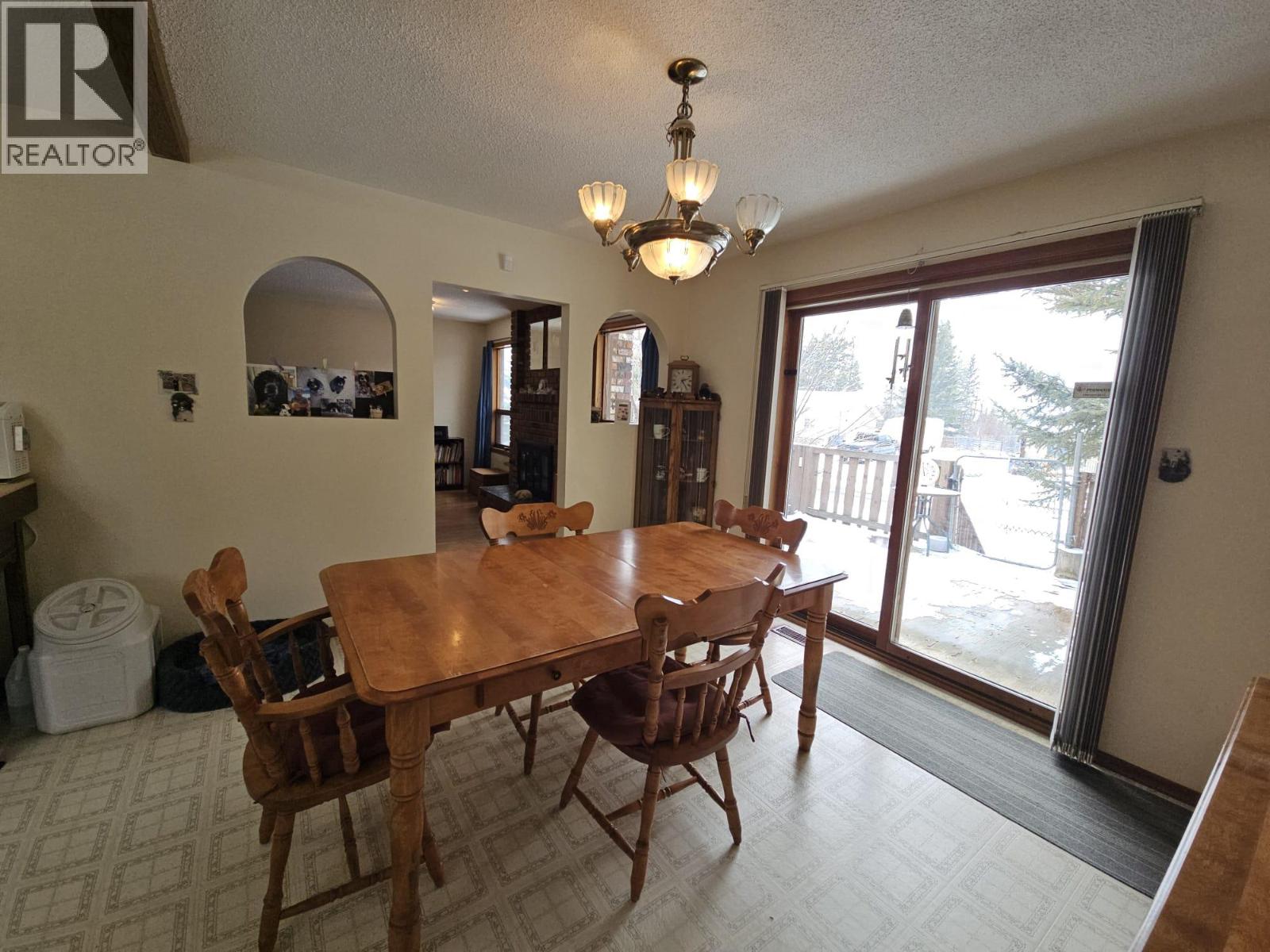 167 SUKUNKA AVENUE - 11