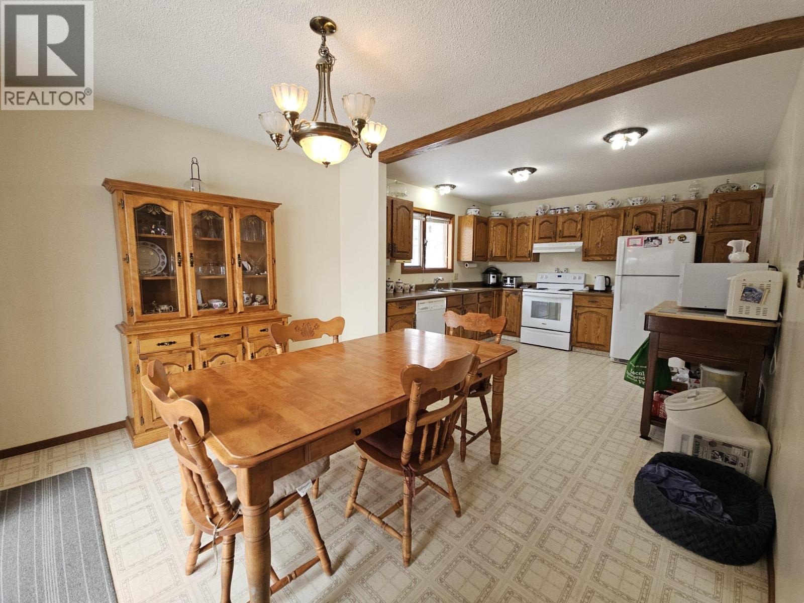 167 SUKUNKA AVENUE - 8