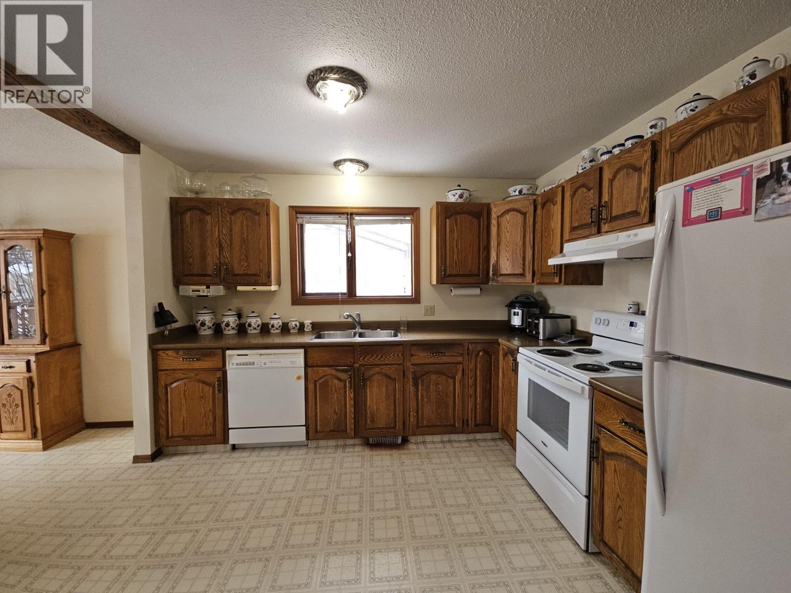 167 SUKUNKA AVENUE - 12