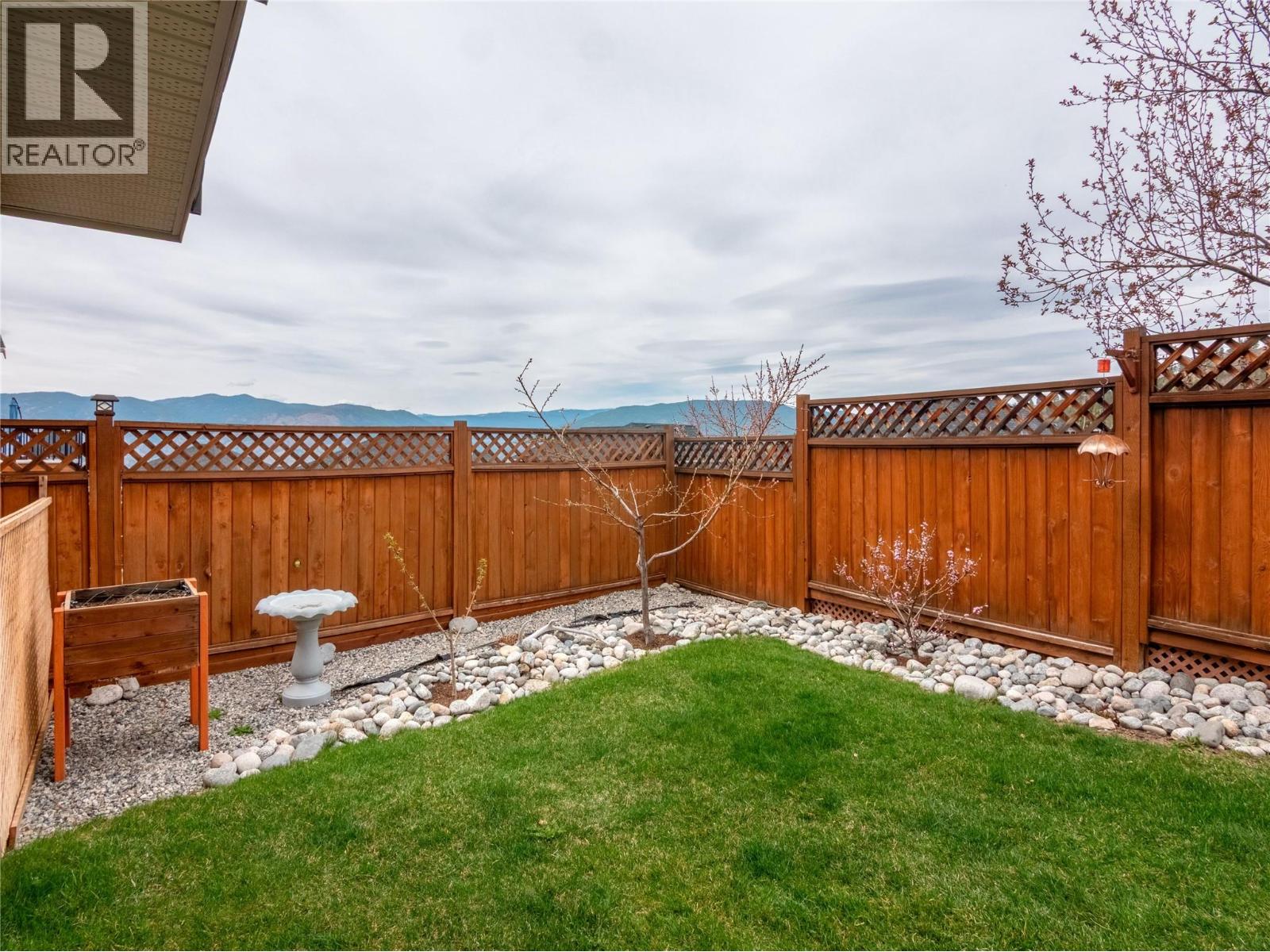 136 SENDERO Crescent, Penticton