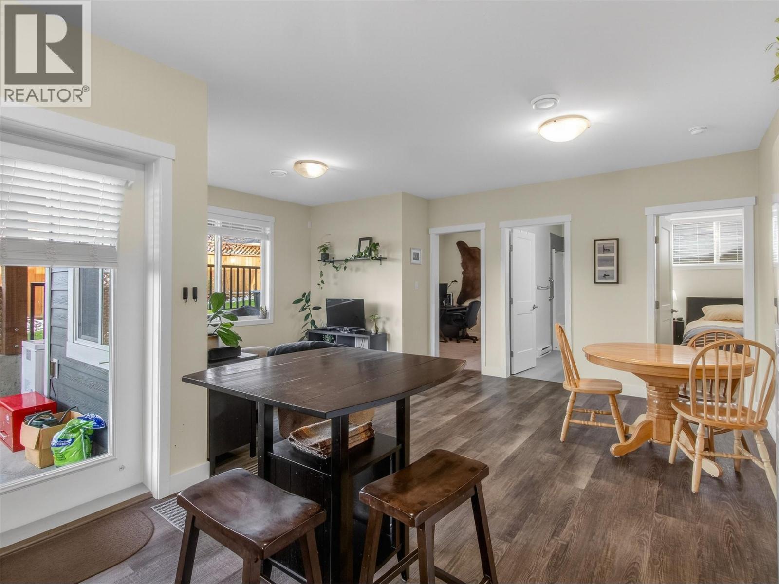 136 SENDERO Crescent, Penticton