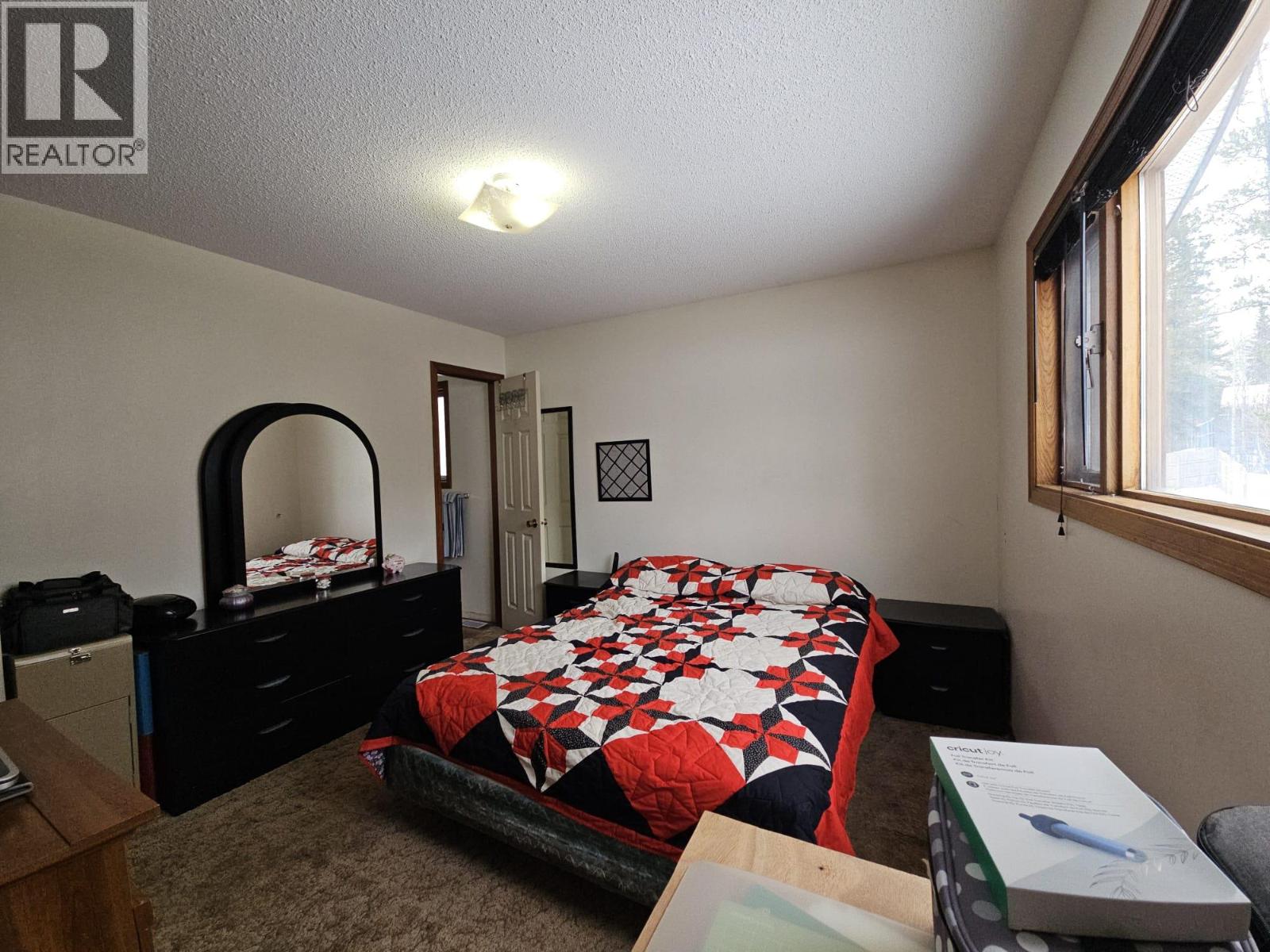 167 SUKUNKA AVENUE - 19