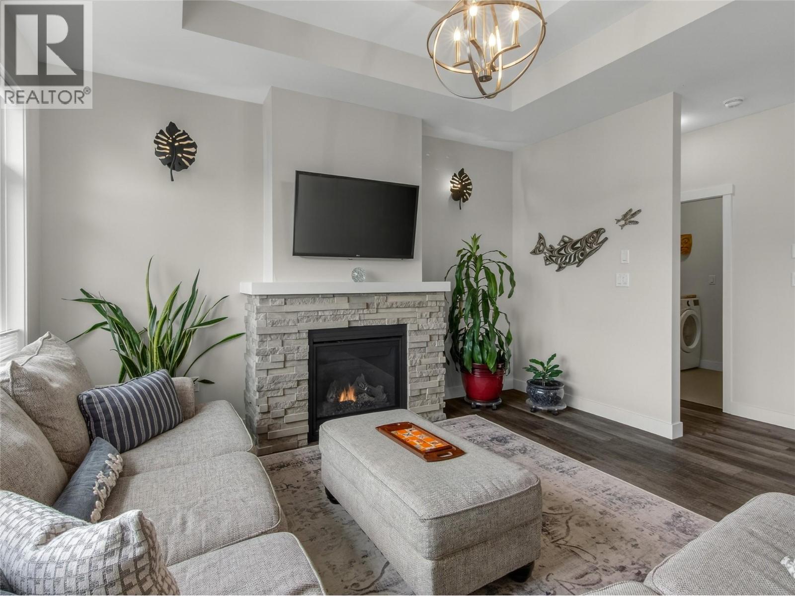 136 SENDERO Crescent, Penticton