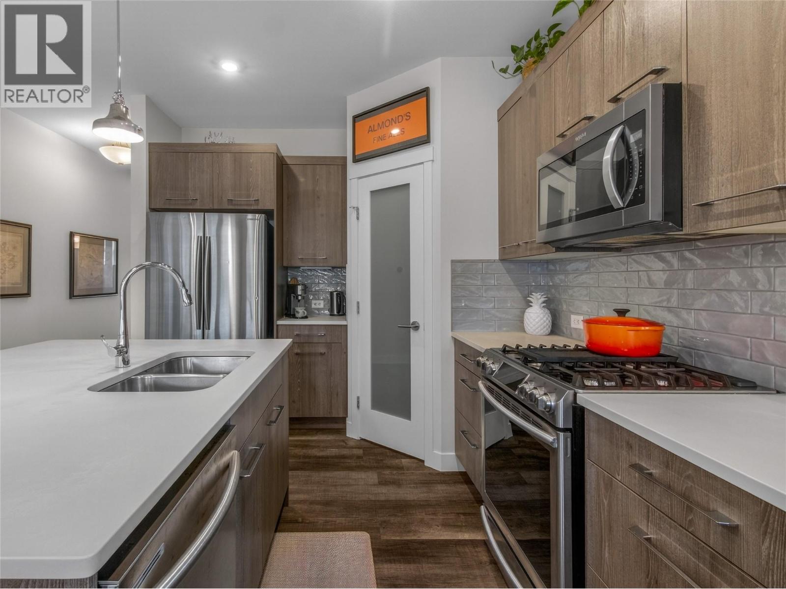 136 SENDERO Crescent, Penticton