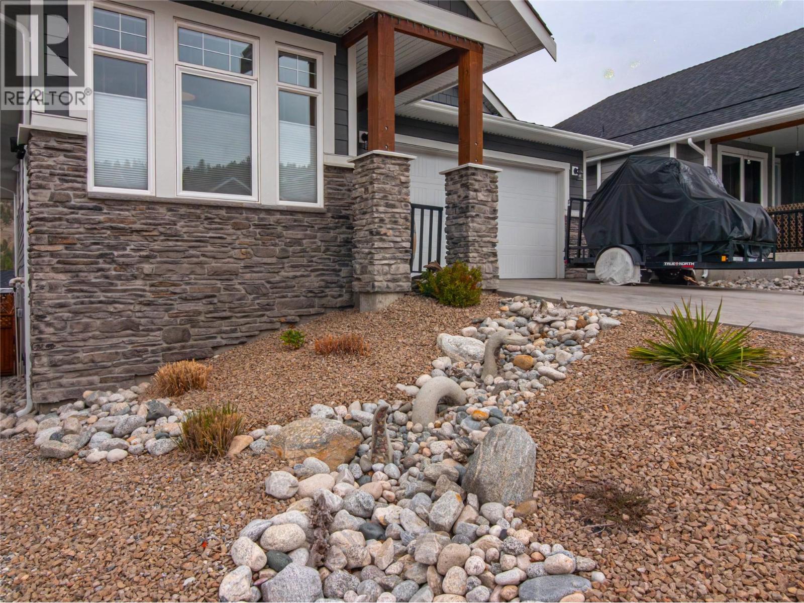 136 SENDERO Crescent, Penticton