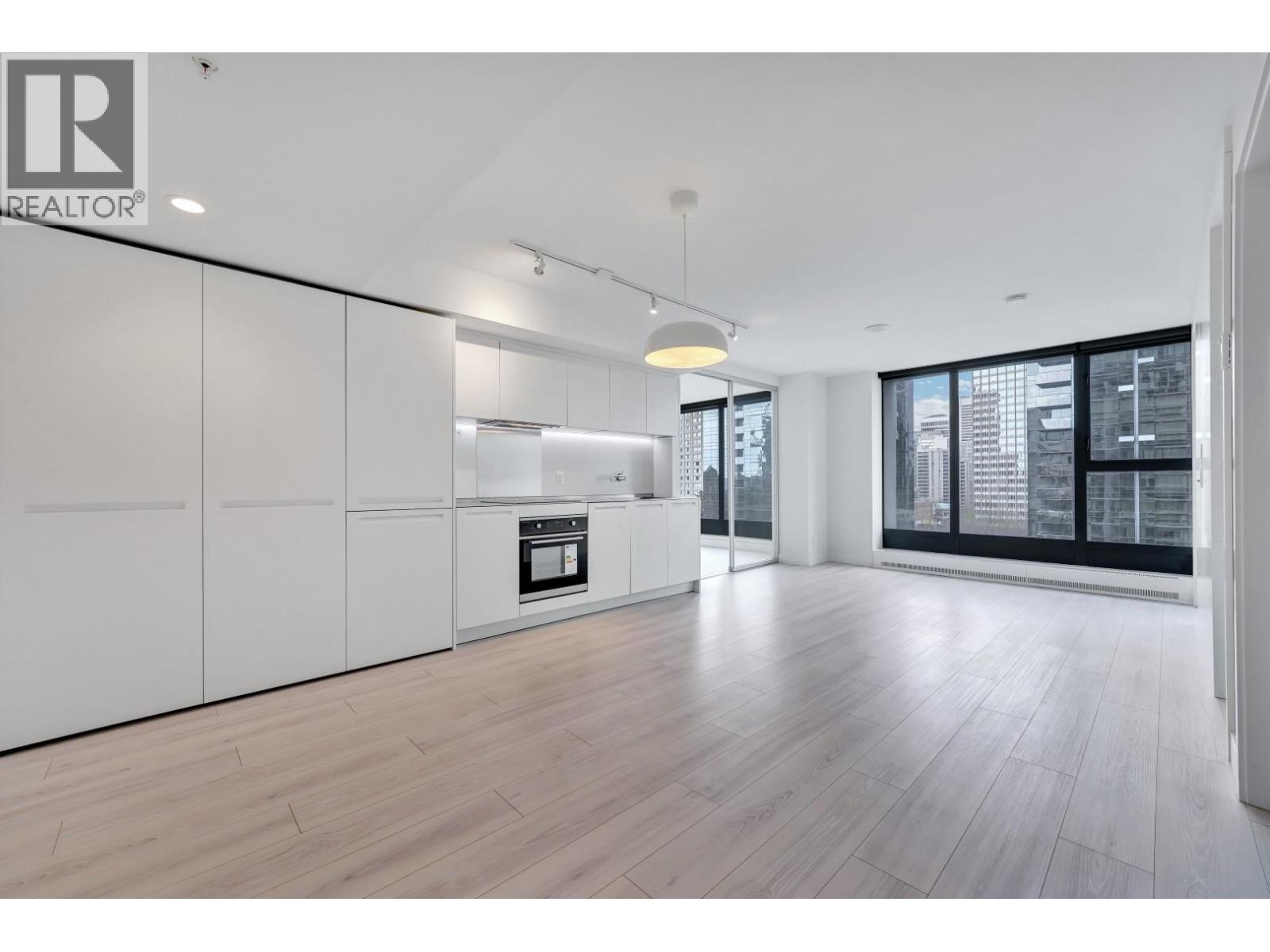 1209 1133 HORNBY STREET