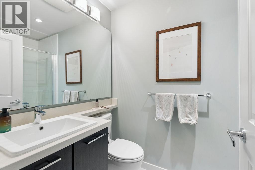 207 217 W 8TH STREET — photo 24