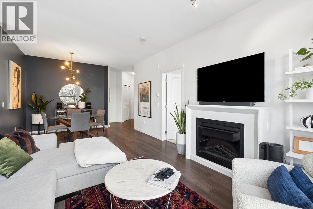 207 217 W 8TH STREET — photo 5