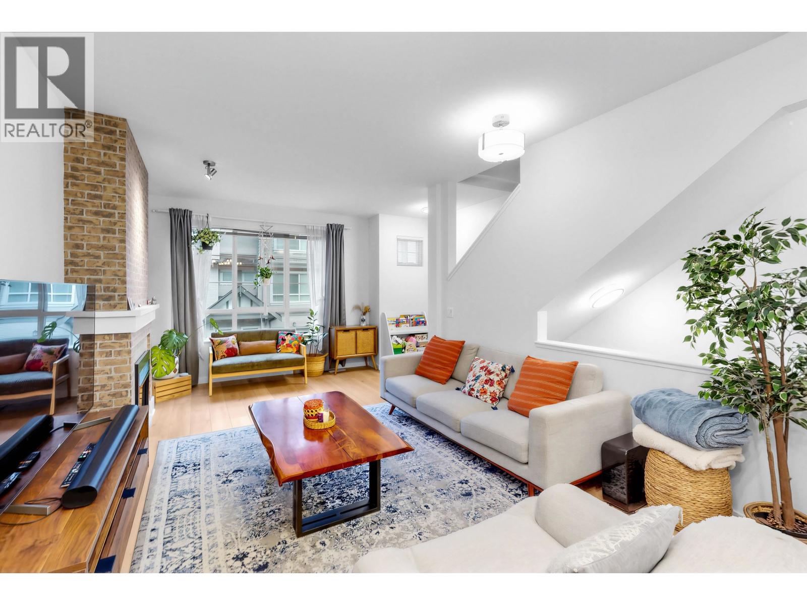 133 9133 GOVERNMENT STREET