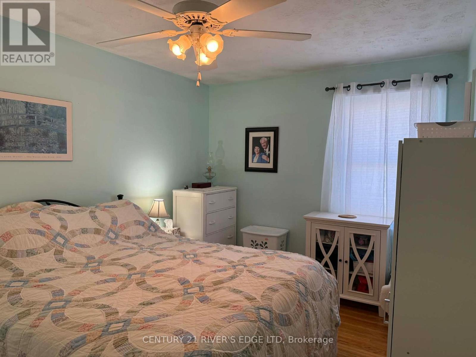68 ALDERSHOT AVENUE - 7