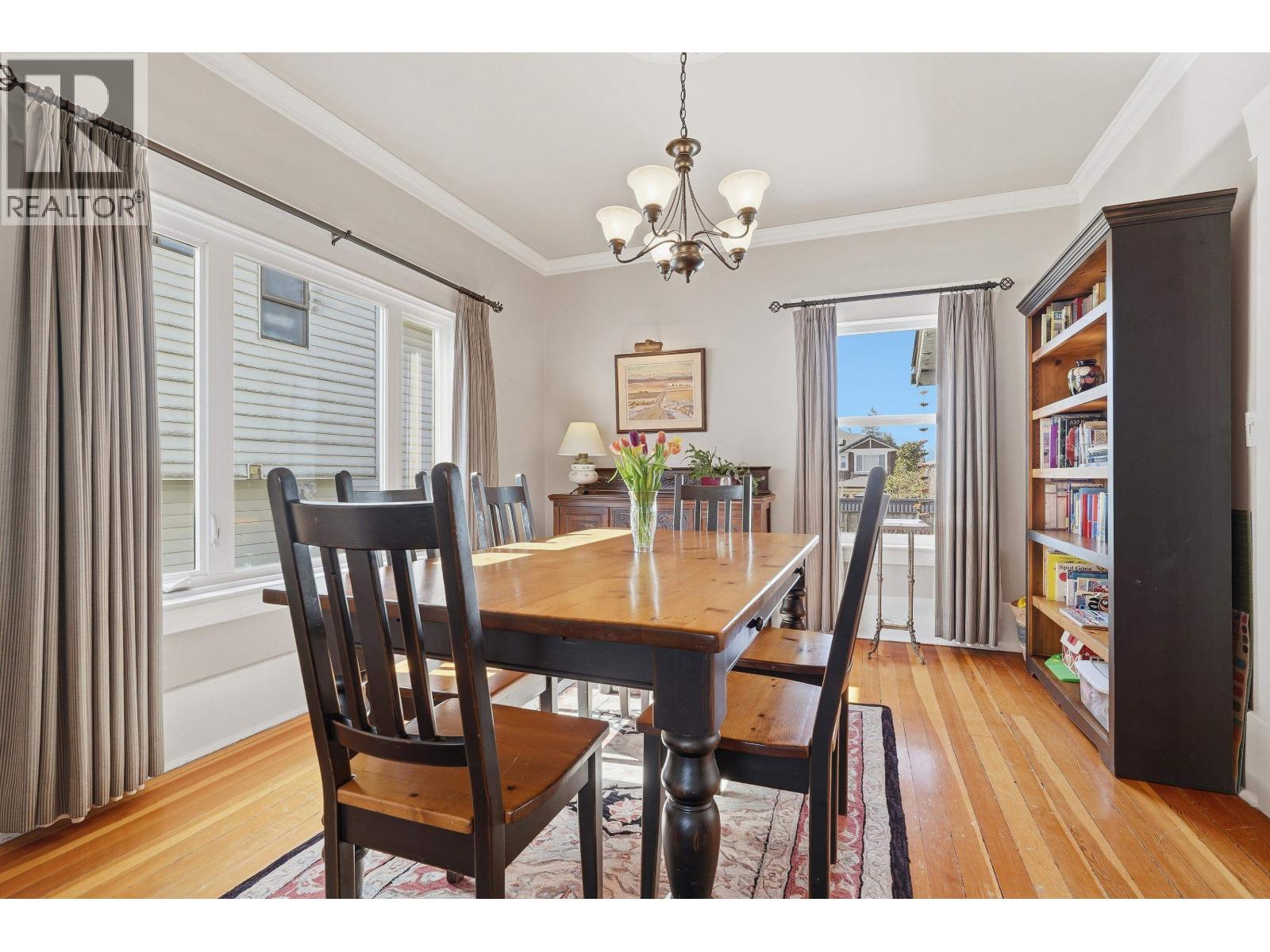 8351 14TH AVENUE, Burnaby