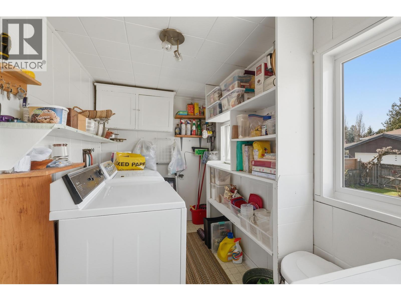 8351 14TH AVENUE, Burnaby