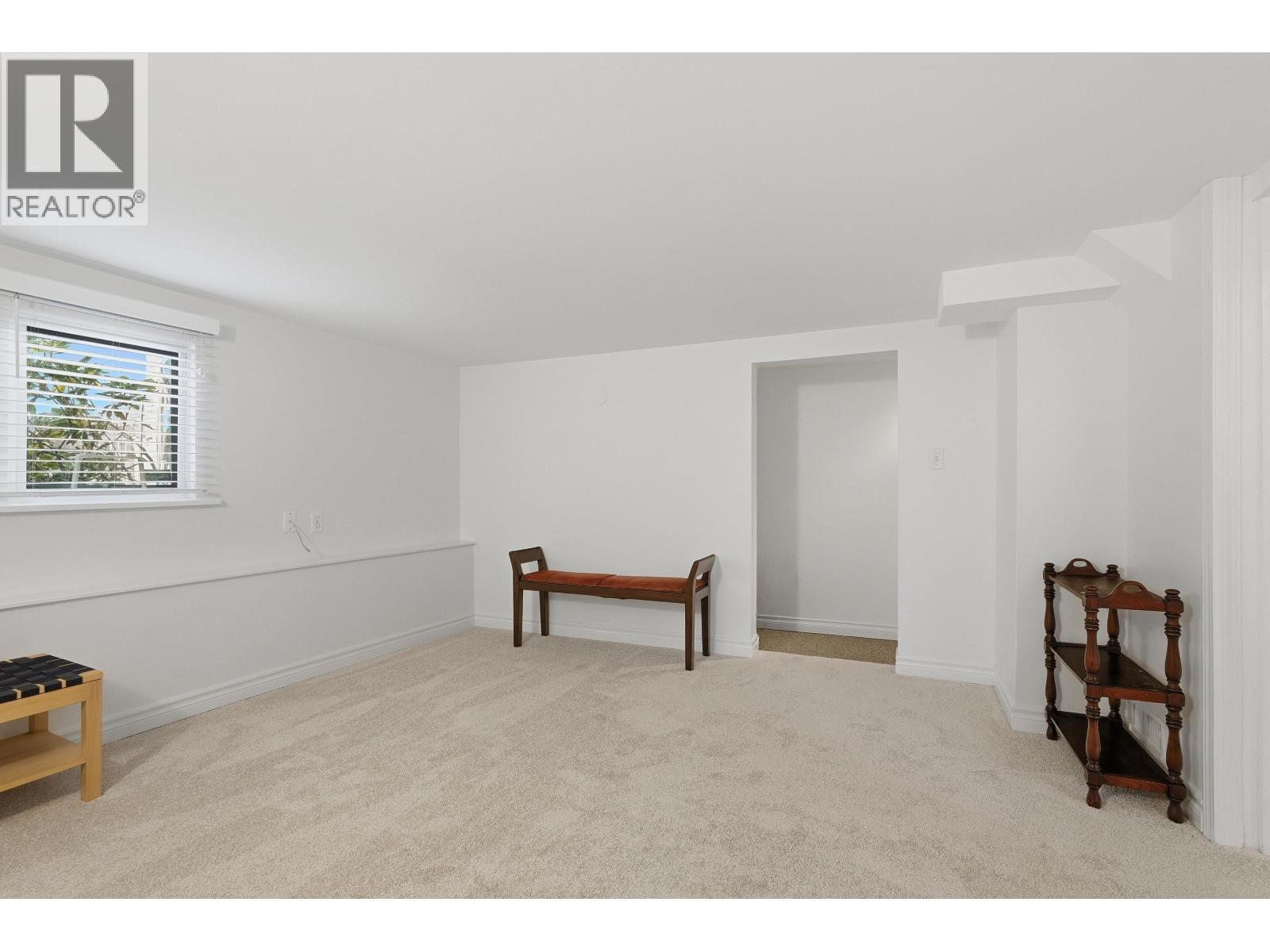 8351 14TH AVENUE, Burnaby