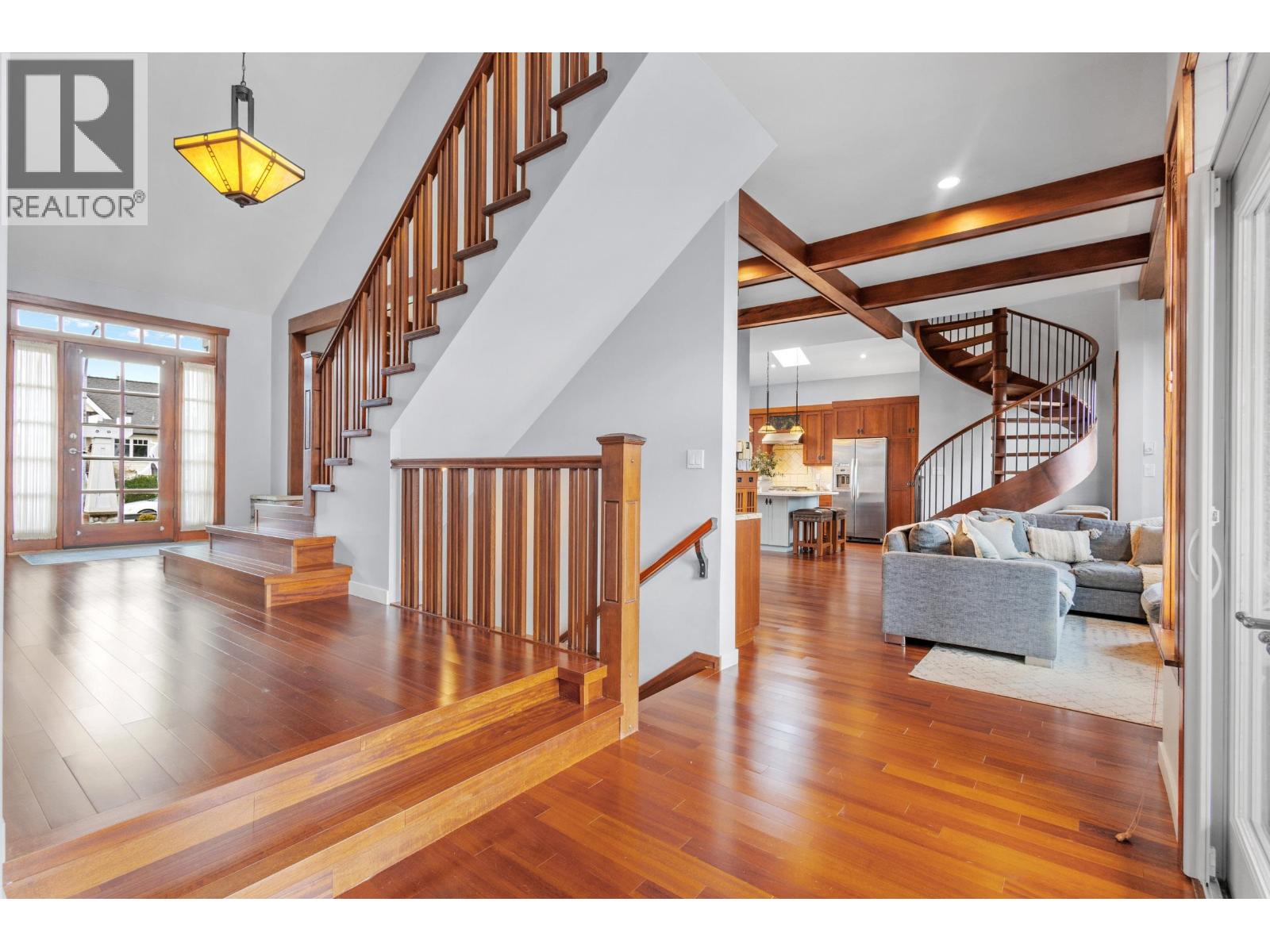 186 MACDONALD AVENUE, Burnaby