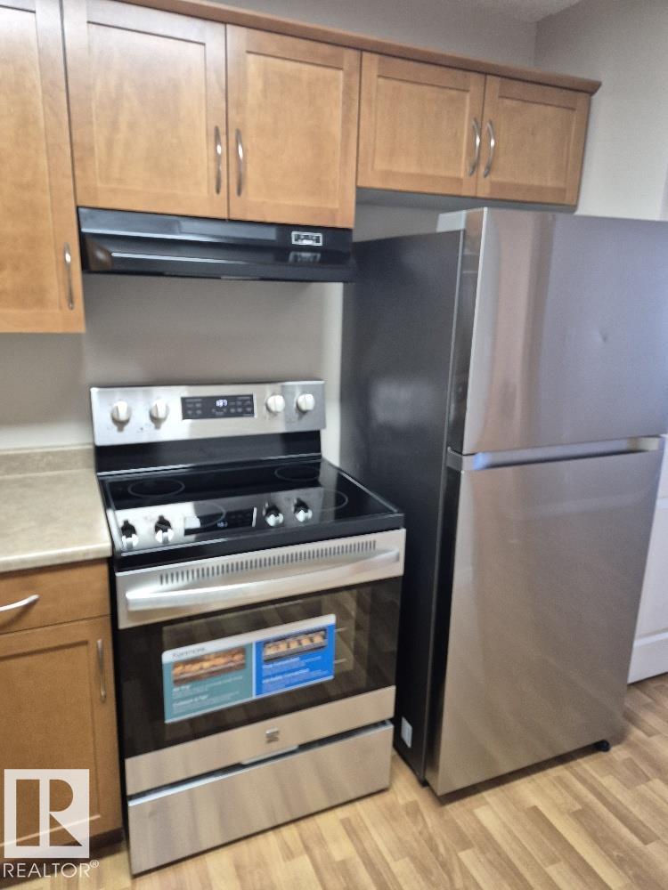 #402 9323 105 Ave NW, Edmonton