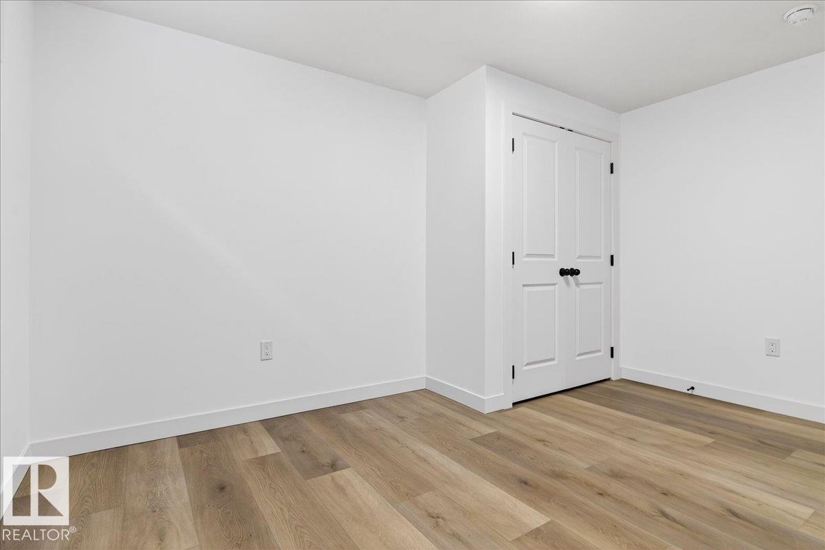 13212 121 ST NW, Edmonton