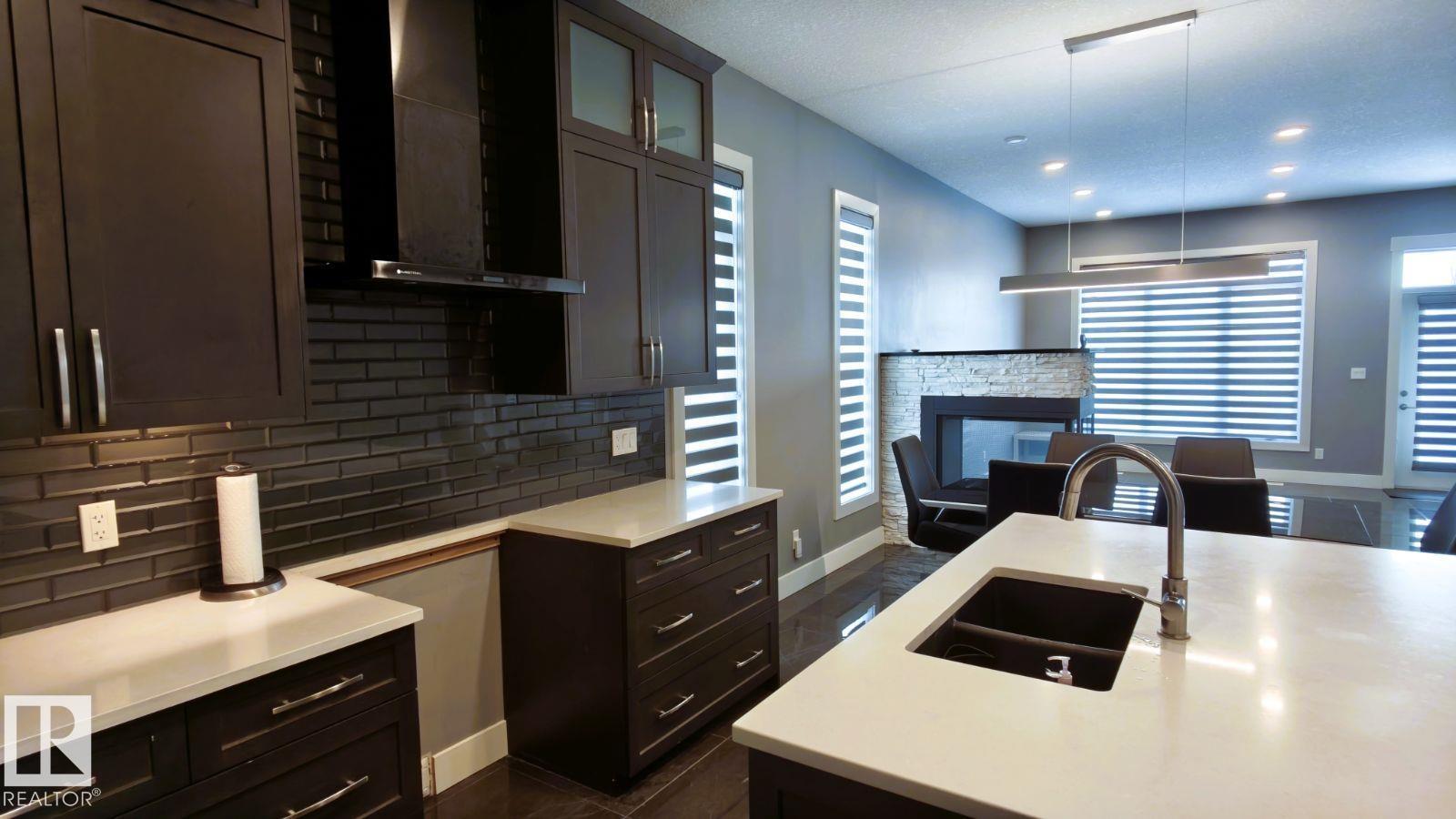 1781 MELROSE CR SW - 13