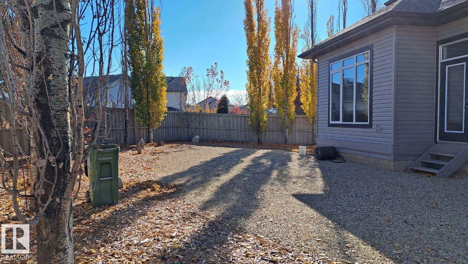 1781 MELROSE CR SW - 34