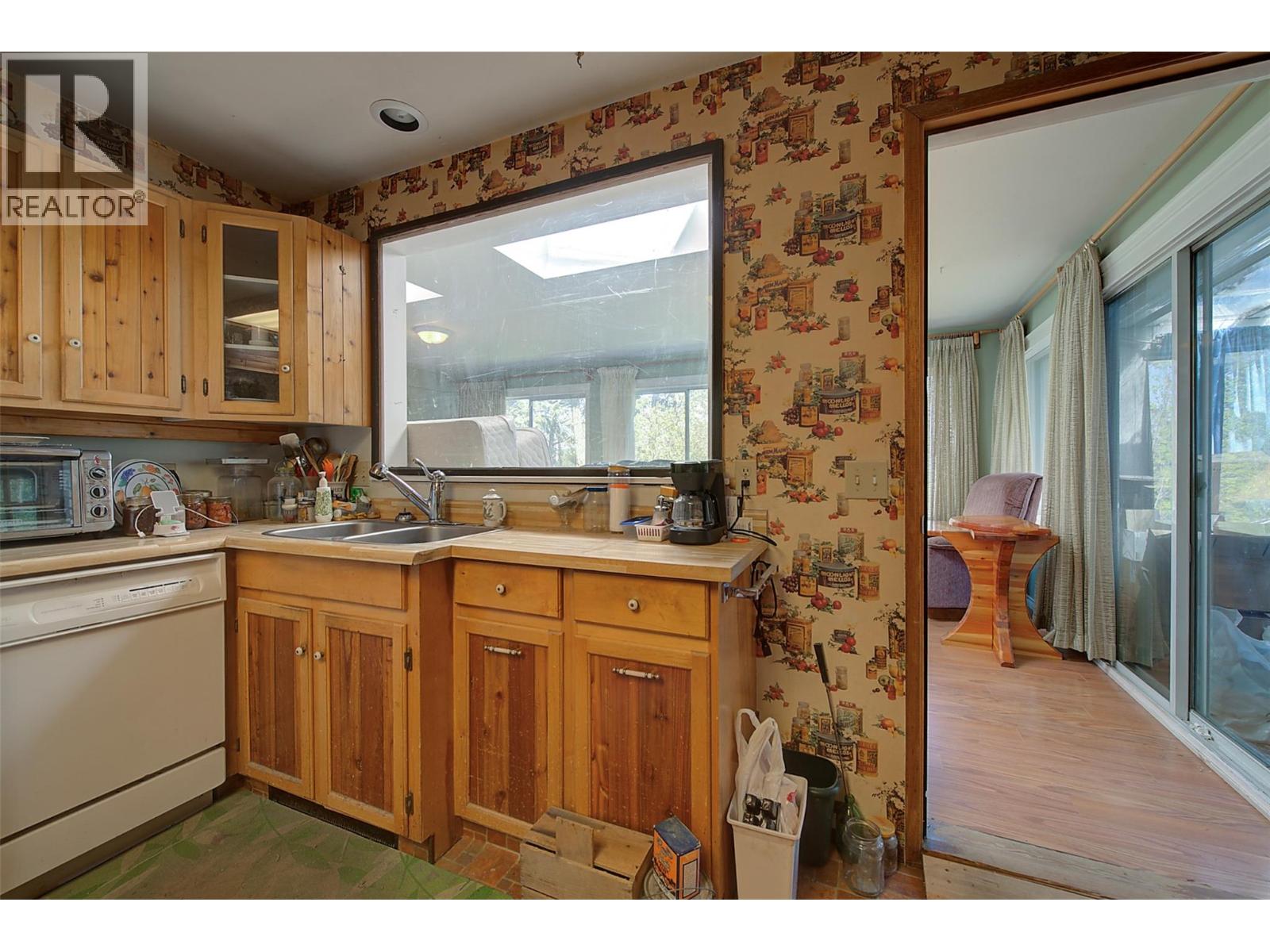  3021 McIver Road, West Kelowna