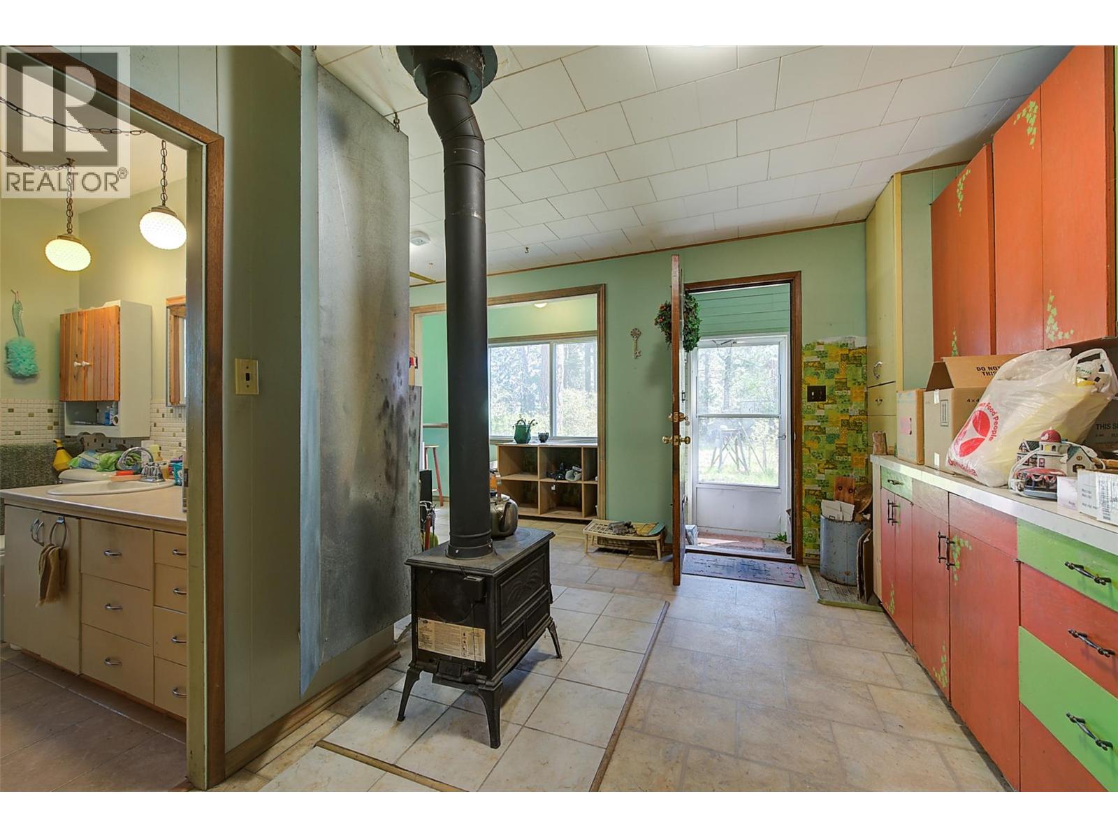  3021 McIver Road, West Kelowna