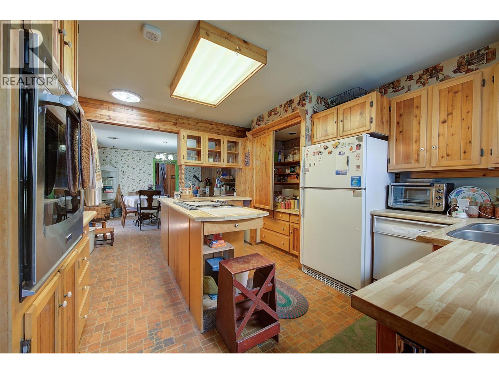  3021 McIver Road, West Kelowna